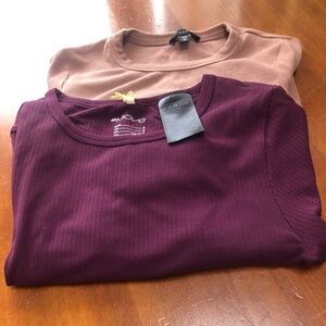 New Move top with tags and like new top Dynamite, great addition to your wardrob